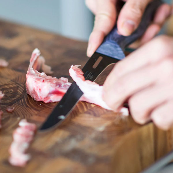 switching between different types of raw meat 